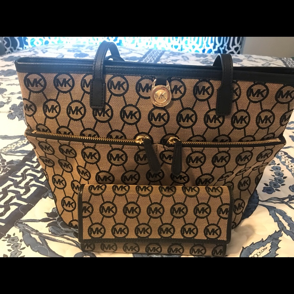 Michael Kors Bag & Wallet